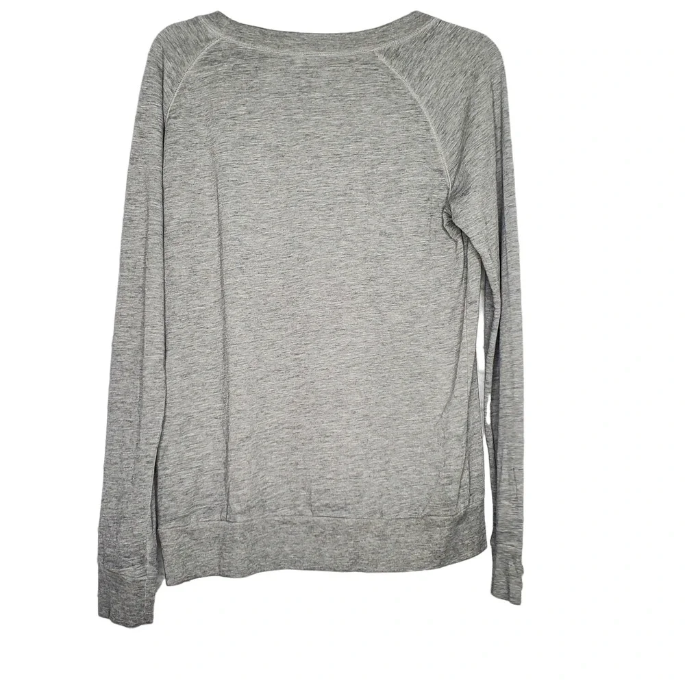 Well Worn Black & Gray Lightweight Elephant Sweatshirt Sz M - Picture 2 of 3